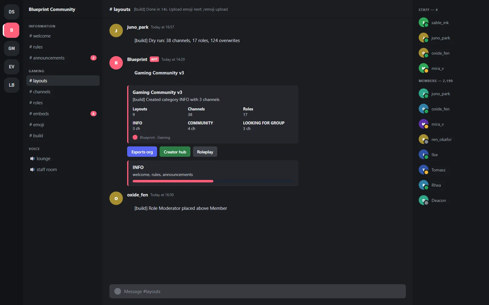 Information embed posted by the setup bot with sections for rules, channel guide, staff roles and a self-role button row